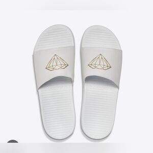 Diamond Supply Co. Fairfax Slides *NWT*